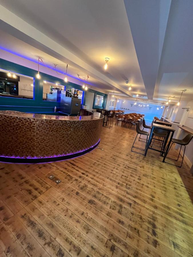 Hampton Hotel & Restaurant Llandrindod Wells Exteriör bild