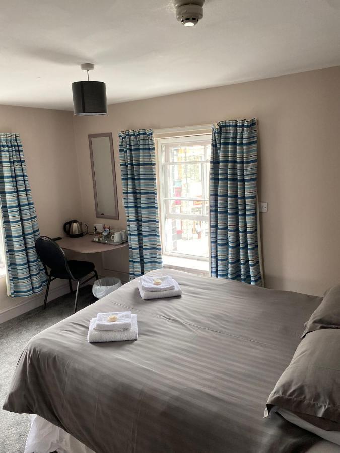 Hampton Hotel & Restaurant Llandrindod Wells Exteriör bild