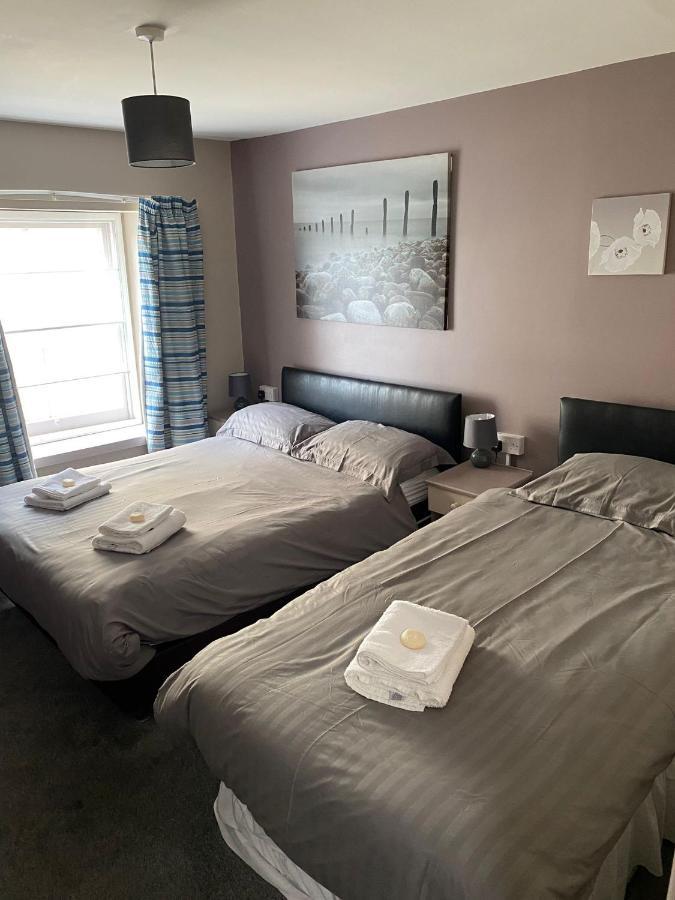 Hampton Hotel & Restaurant Llandrindod Wells Exteriör bild